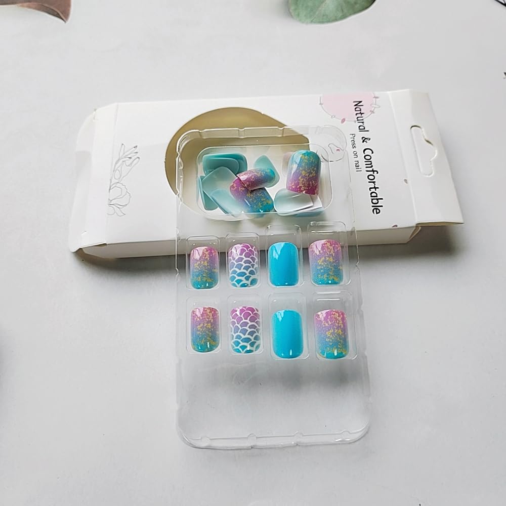 24 Pcs Summer Press on Nails Short Square Starry Sky Scales Design,YIHONGYAN Simple Fake Nails Press ons Blue Nail Tips Acrylic Set Glue on Nails Full Cover False Nails Glossy Stick on Nails for Women | Premium Nail Wraps