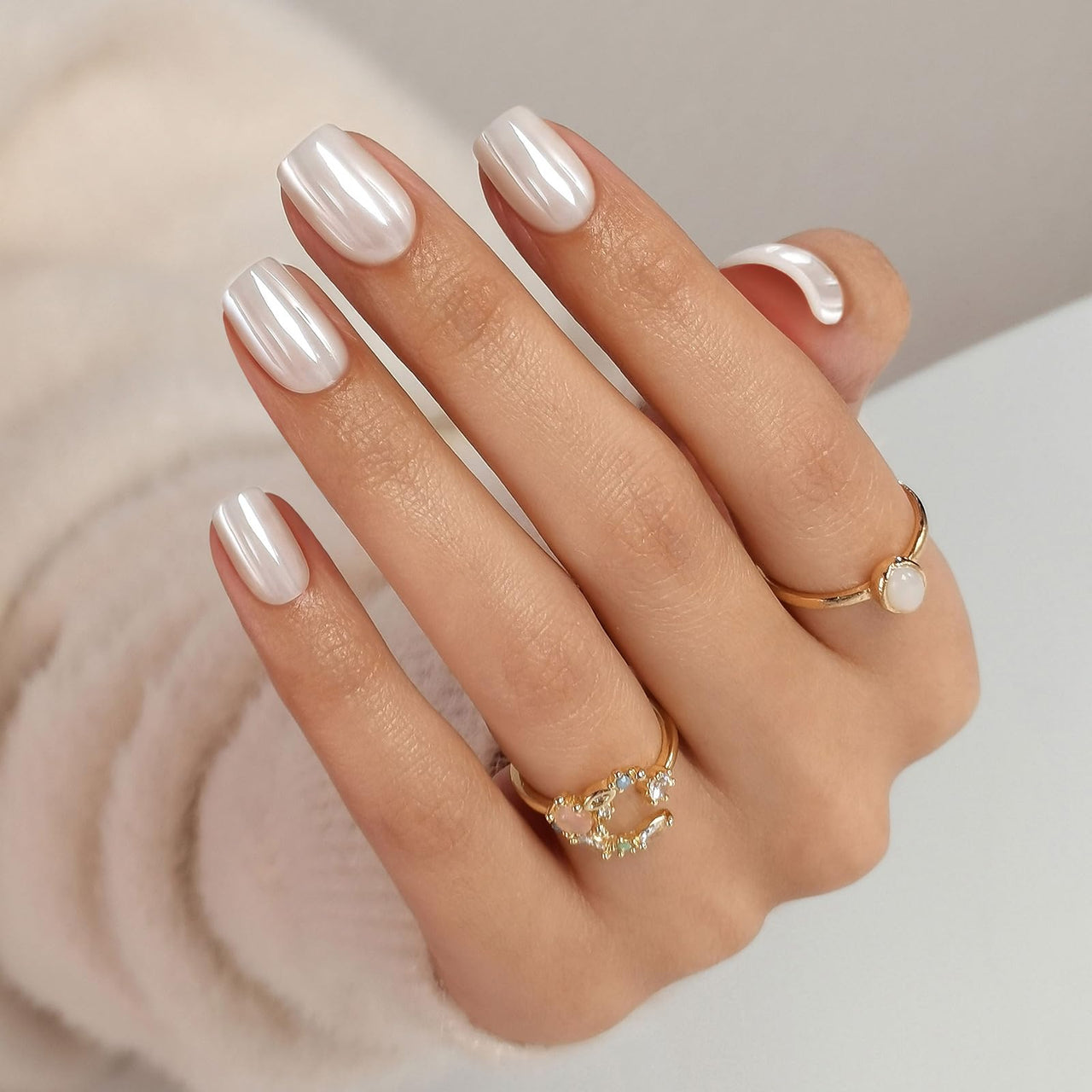 SHANGMENG Pearl White Press on Nails Short - Soft Gel Chrome Press on Nails Square for Women Gift, Glossy Glue on Nails in 16 Sizes - 32 Reusable Fake Nails with Glue, Pearl White | Premium Nail Wraps