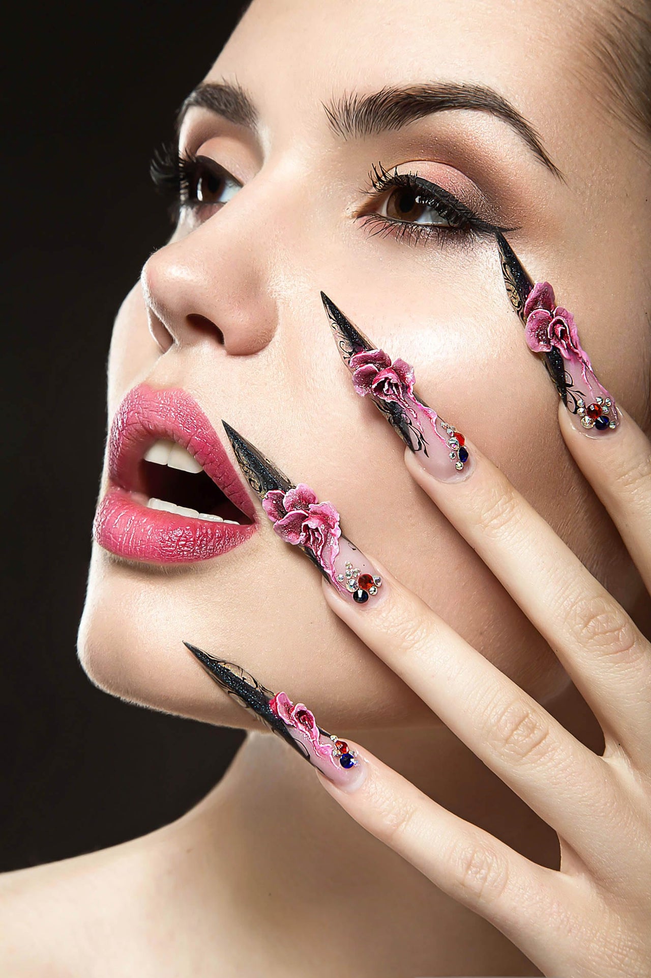 RUOKEXIN Long Square Press on Nails Green Ombre French Fake Nails Pink Ombre False Nails with 3D Star Designs Long Square Nail Press ons Sparkly Glue on Nails Cute Stick on Nails for Women 24Pcs